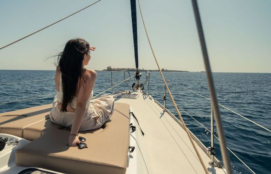 Sailboat Beneteau Oceanis 50 15.1m