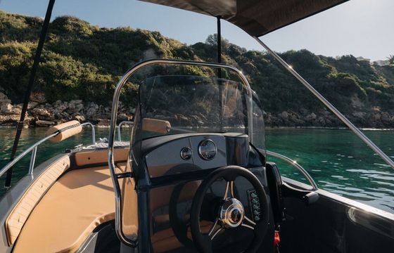 Motorboat KAREL PAXOS 170 30hp