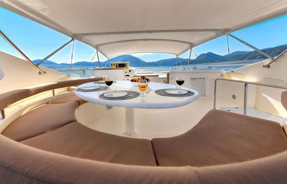 Motor yacht Ferretti 760 3100hp