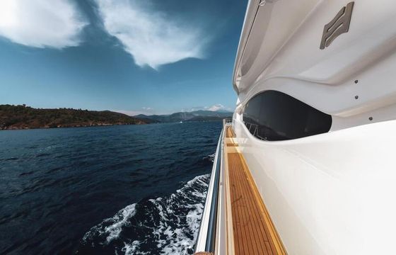 Motor yacht Ferretti 760 3100hp