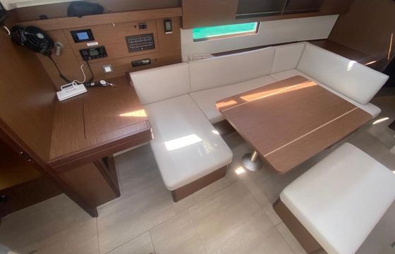 Sailboat Bénéteau Oceanis 40.1 - 3 cab. 12m
