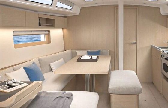 Sailboat Oceanis 37.1 12m
