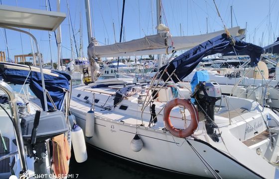 Sailboat Dufour Yachts 43 classic 13m