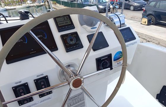 Catamaran Fountaine Pajot Astrea 42 12m