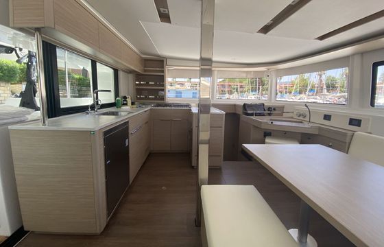 Catamaran Lagoon Lagoon 46 13m
