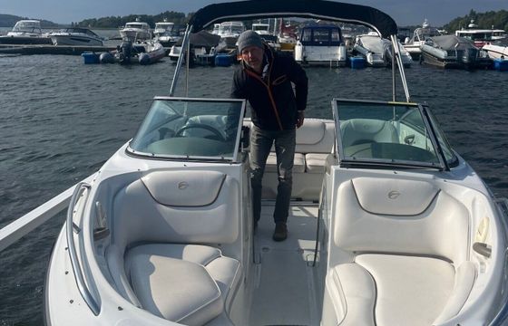 Motorboat Crownline 206 LS 260hp