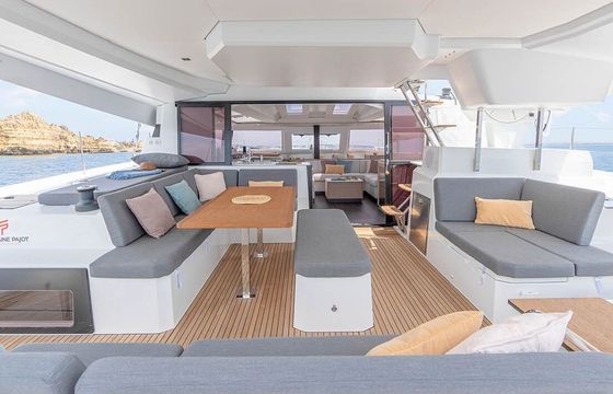 Catamaran Fountaine Pajot Fountaine Pajot Elba 45 - 4 cab. 13.45m