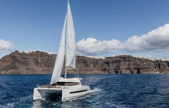 Catamaran Bali 4.1: Santorini Morning Magic: Catamaran 4.1 14m