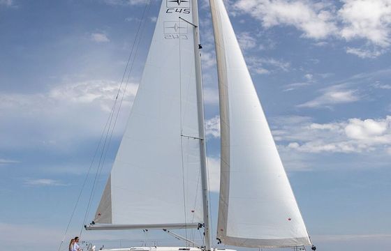 Sailboat Bavaria Bavaria C45 Style 13m