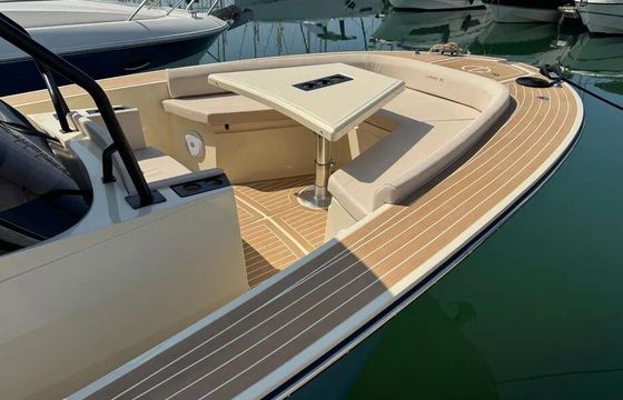 Motorboat Lilybaeum Yacht Lipari 31 500hp