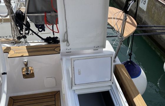 Sailboat Elan Marine Elan Impression 40.1 11m