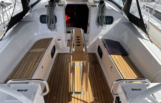 Sailboat Elan Marine Elan Impression 40.1 11m