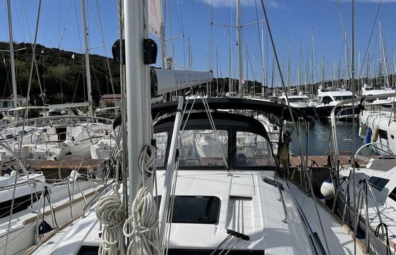 Sailboat Elan Marine Elan Impression 40.1 11m
