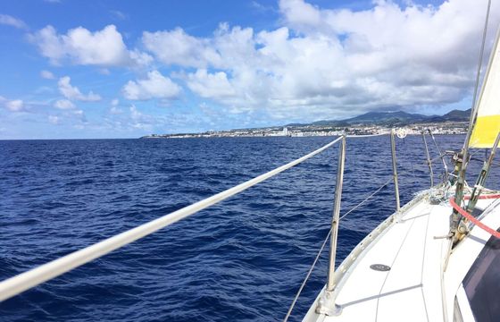Sailboat JEANNEAU SUN LIBERTY 34 9.98m