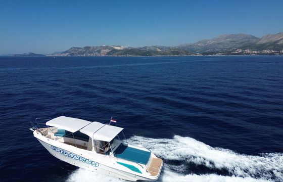 Motorboat Mercan Yachting Excursion 34 320hp