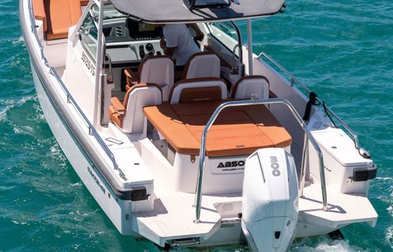 Motorboat Axopar 28 Tt 300hp