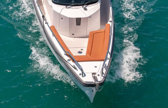 Motorboat Axopar 28 Tt 300hp