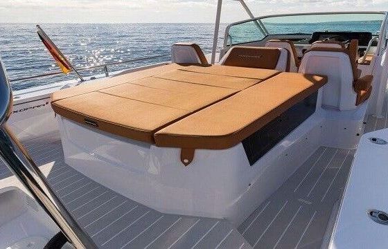 Motorboat Axopar 28 Tt 300hp