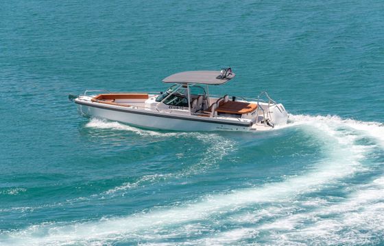 Motorboat Axopar 28 Tt 300hp