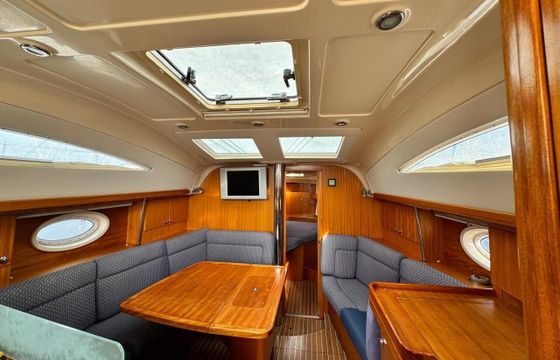 Sailboat Elan 384 Impression 11m