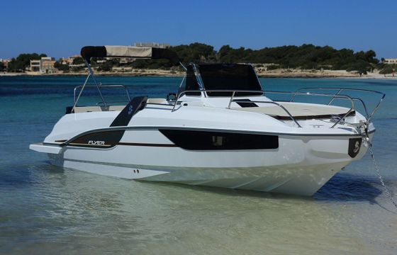 Motorboat Beneteau Flyer 8 300hp