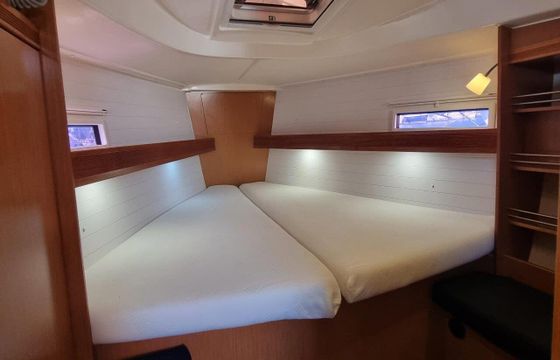 Sailboat Bavaria Yachtbau Bavaria Cruiser 36 11m