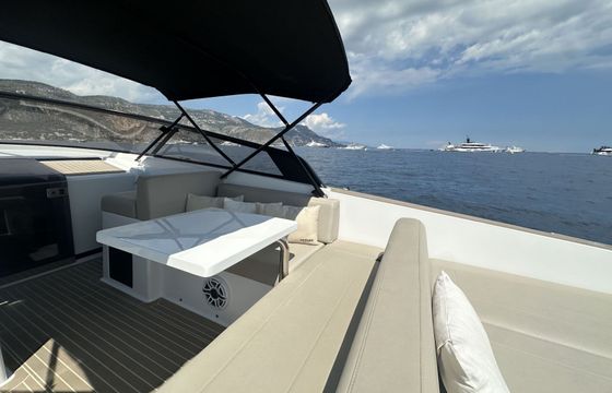 RIB VANDUTCH VANDUTCH 32 560hp