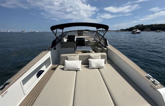 RIB VANDUTCH VANDUTCH 32 560hp