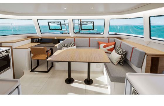 Catamaran Excess 13 12m