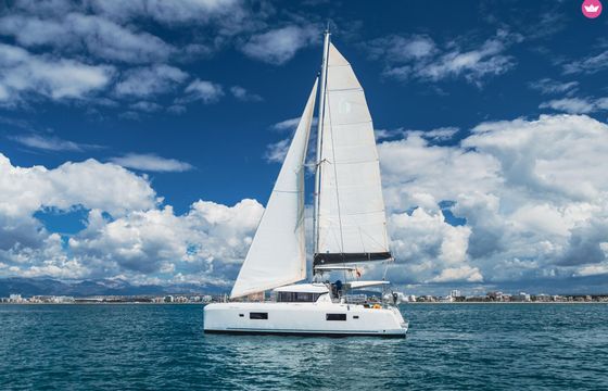 Catamaran Lagoon-Bénéteau Lagoon 42 - 4 cab. 12m