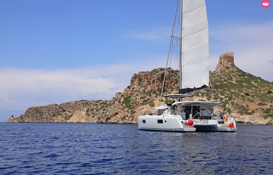 Catamaran Lagoon-Bénéteau Lagoon 42 - 4 cab. 12m