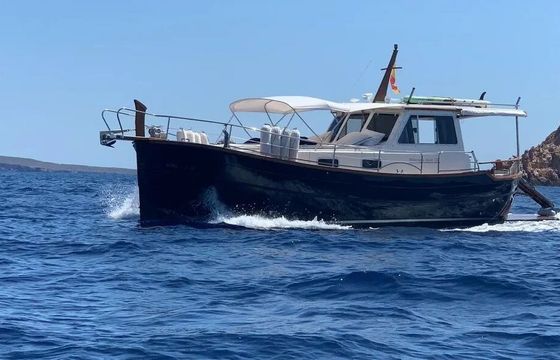 Motorboat MENORQUIN YACHTS MENORQUIN 120 600hp