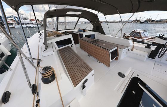 Sailboat Dufour Yachts Dufour 470 - 5 cab. 14m