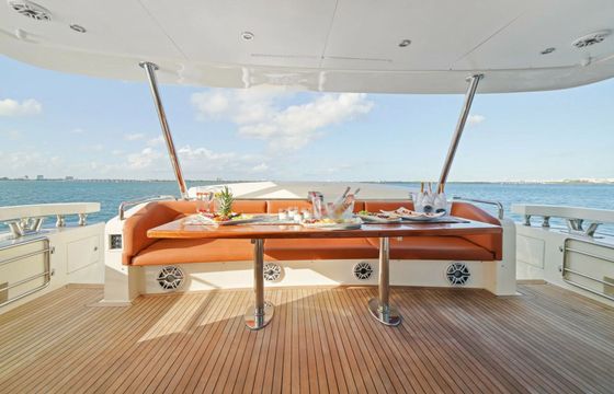 Motor yacht Aicon 85 Fly 3600hp