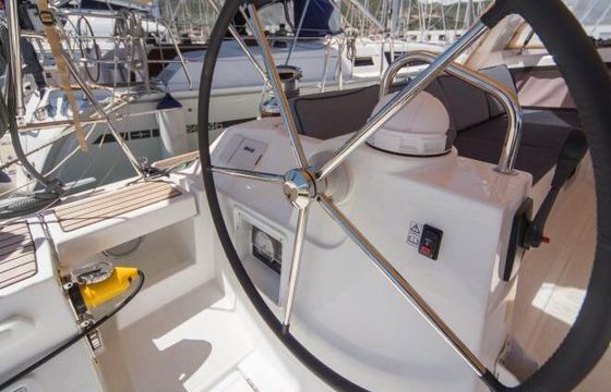 Sailboat Bénéteau Oceanis 48 - 5 cab. 14.6m