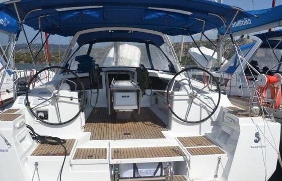 Sailboat Bénéteau Oceanis 48 - 5 cab. 14m