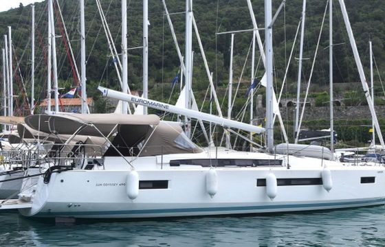 Sailboat JEANNEAU Sun Odyssey 490 "LUXE" 14.8m