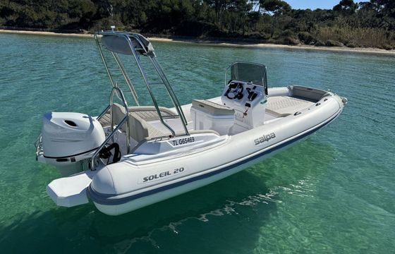 Motorboat Salpa SOLEIL 20 140hp