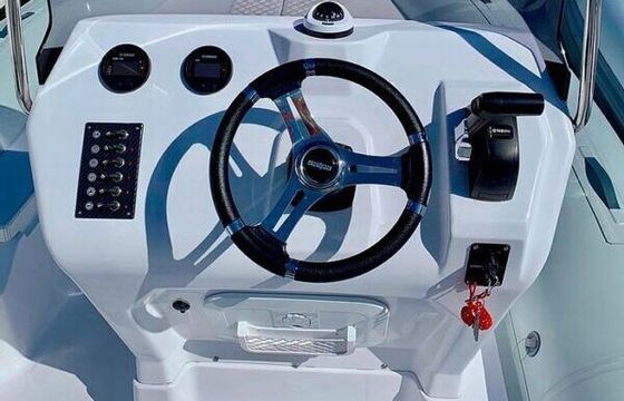Motorboat Salpa SOLEIL 20 140hp