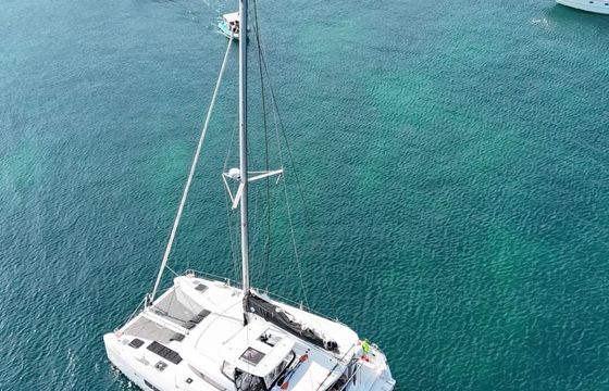 Catamaran Lagoon Lagoon 42 14m