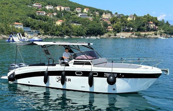 Motorboat Saver 870 WA 400hp