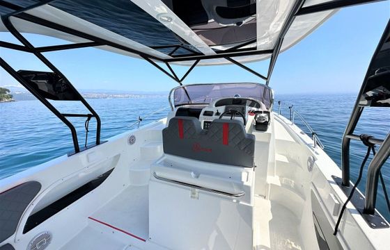 Motorboat Saver 870 WA 400hp