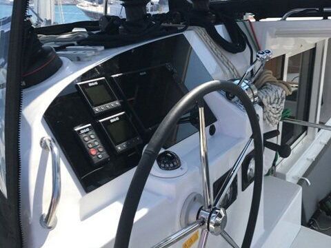 Catamaran LAGOON 400 S2 11.97m