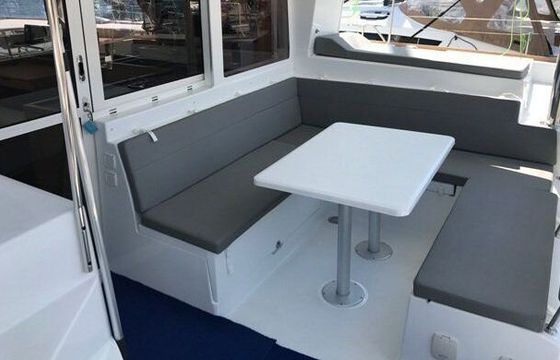 Catamaran LAGOON 400 S2 11.97m