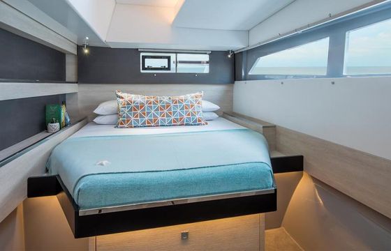 Catamaran Moorings 5000-5 15m