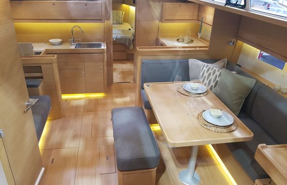 Sailboat DUFOUR 460 GL 14.5m
