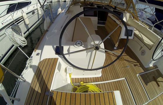 Sailboat DUFOUR 382 Grand Large 11m