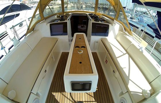 Sailboat DUFOUR 382 Grand Large 11m