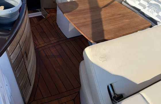 Motorboat Sessa Marine S26 320hp