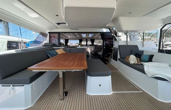 Catamaran Fountaine Pajot Fountaine Pajot Aura 51 - 5 + 1 cab. 15m